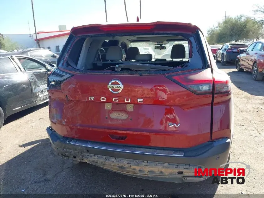 Nissan Rogue - фото 10