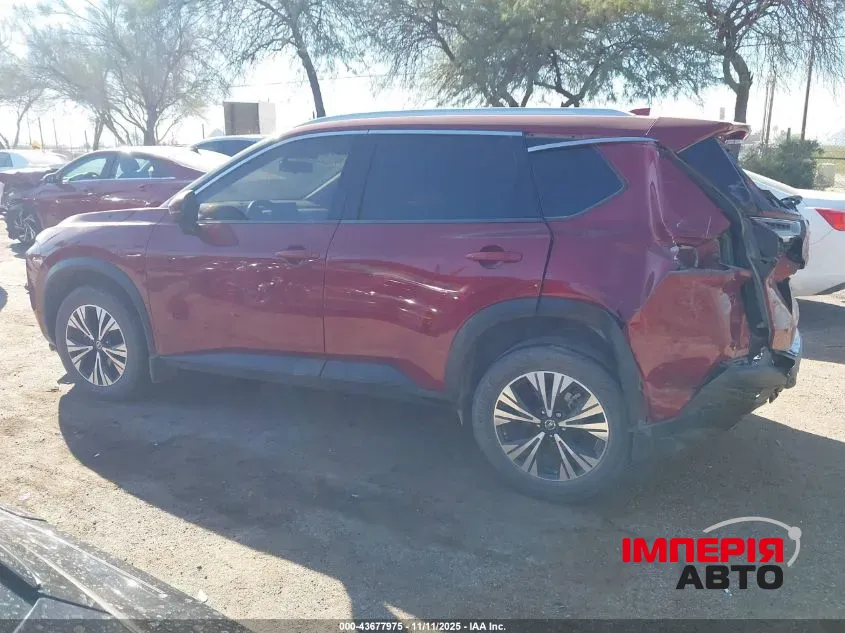 Nissan Rogue - фото 9