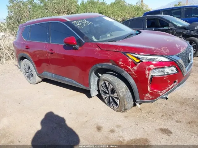 Nissan Rogue - фото 1