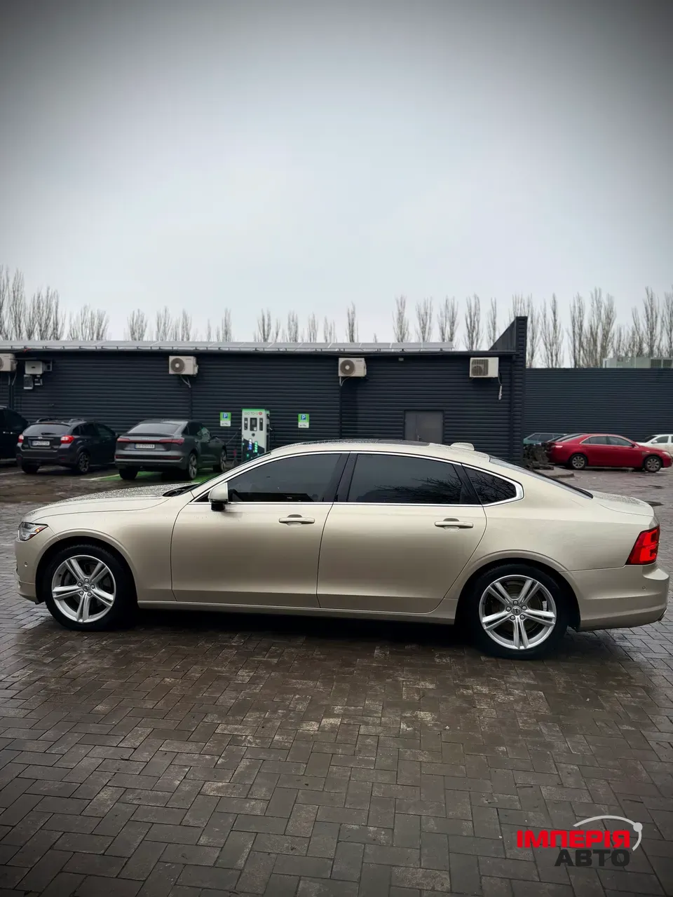 Volvo S90 - фото 4
