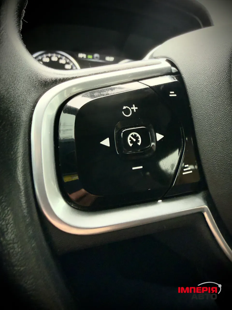 Volvo S90 - фото 54