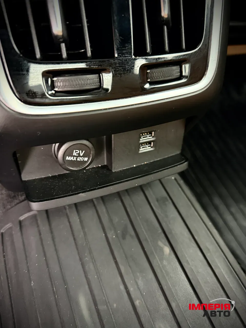 Volvo S90 - фото 29