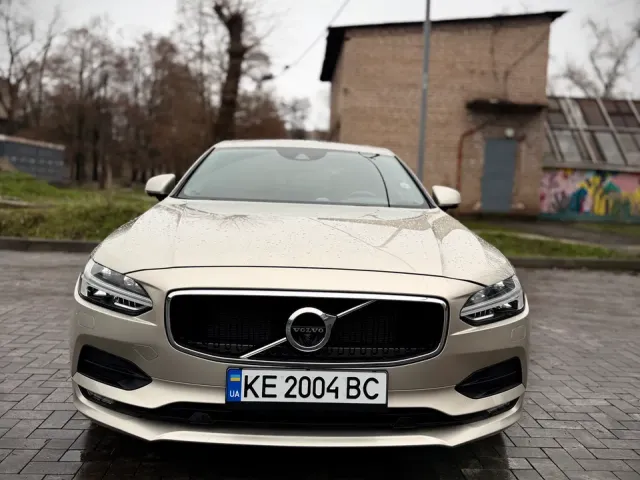 Volvo S90 - фото 2