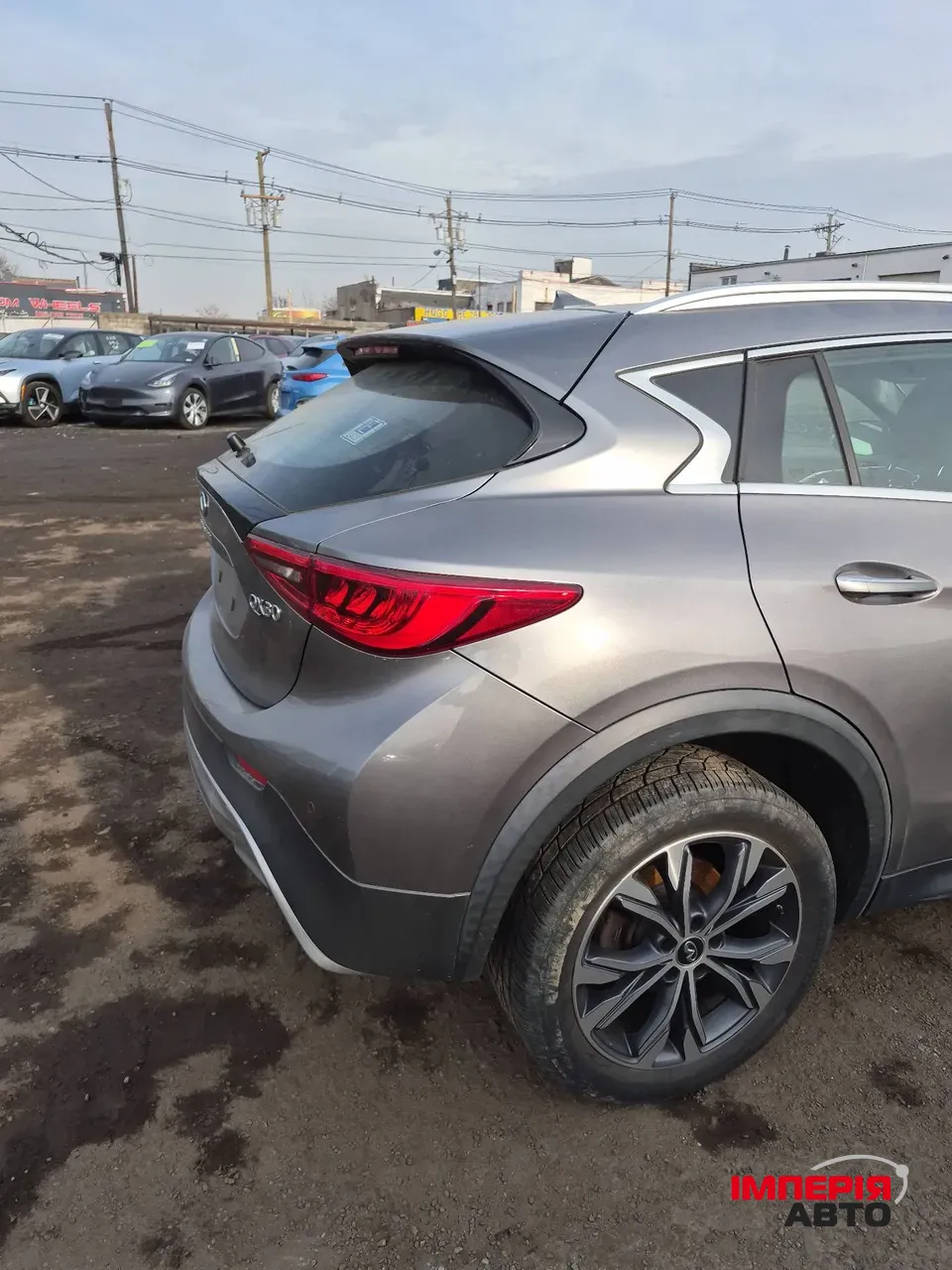 Infiniti QX30 - фото 15