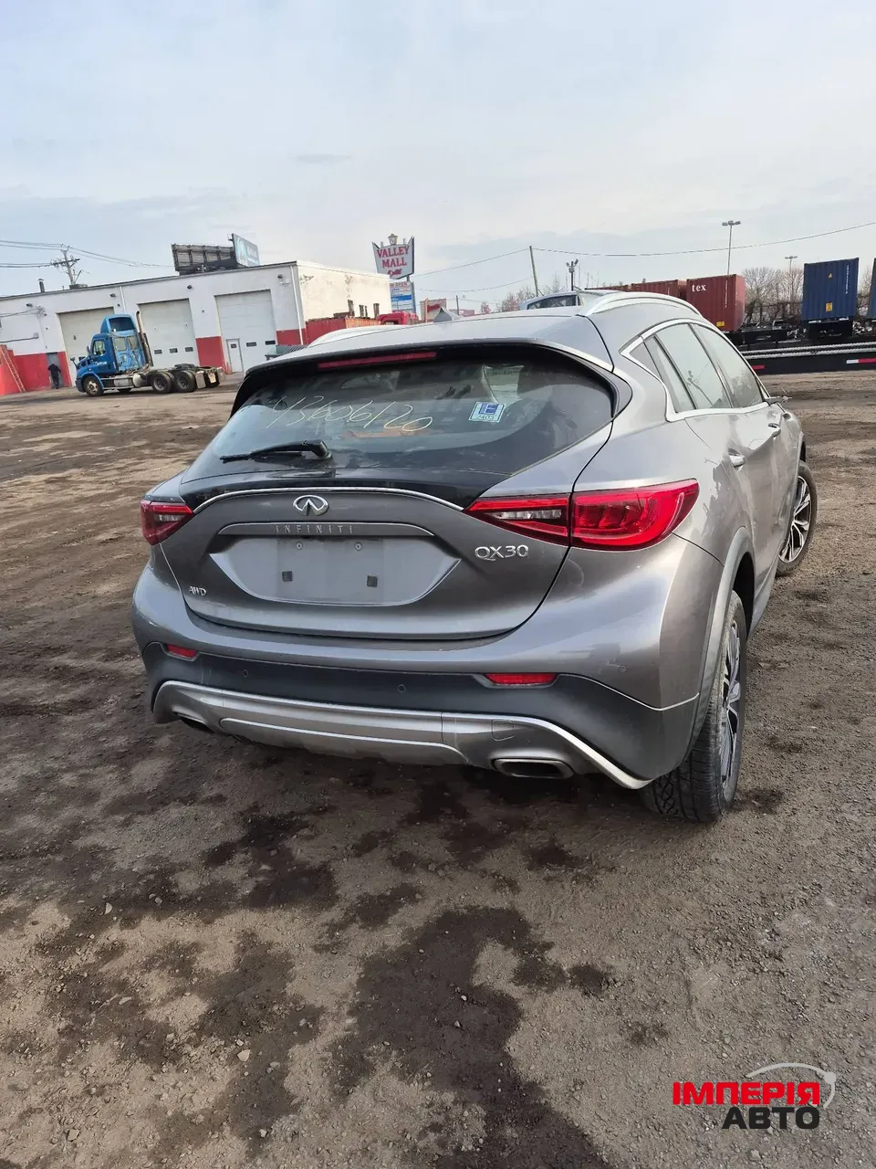Infiniti QX30 - фото 10