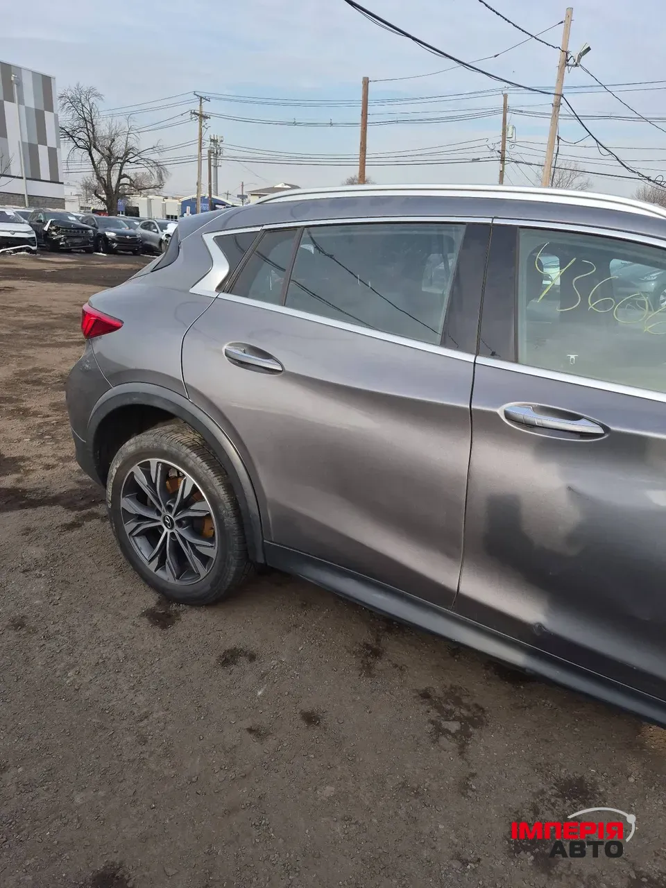 Infiniti QX30 - фото 11