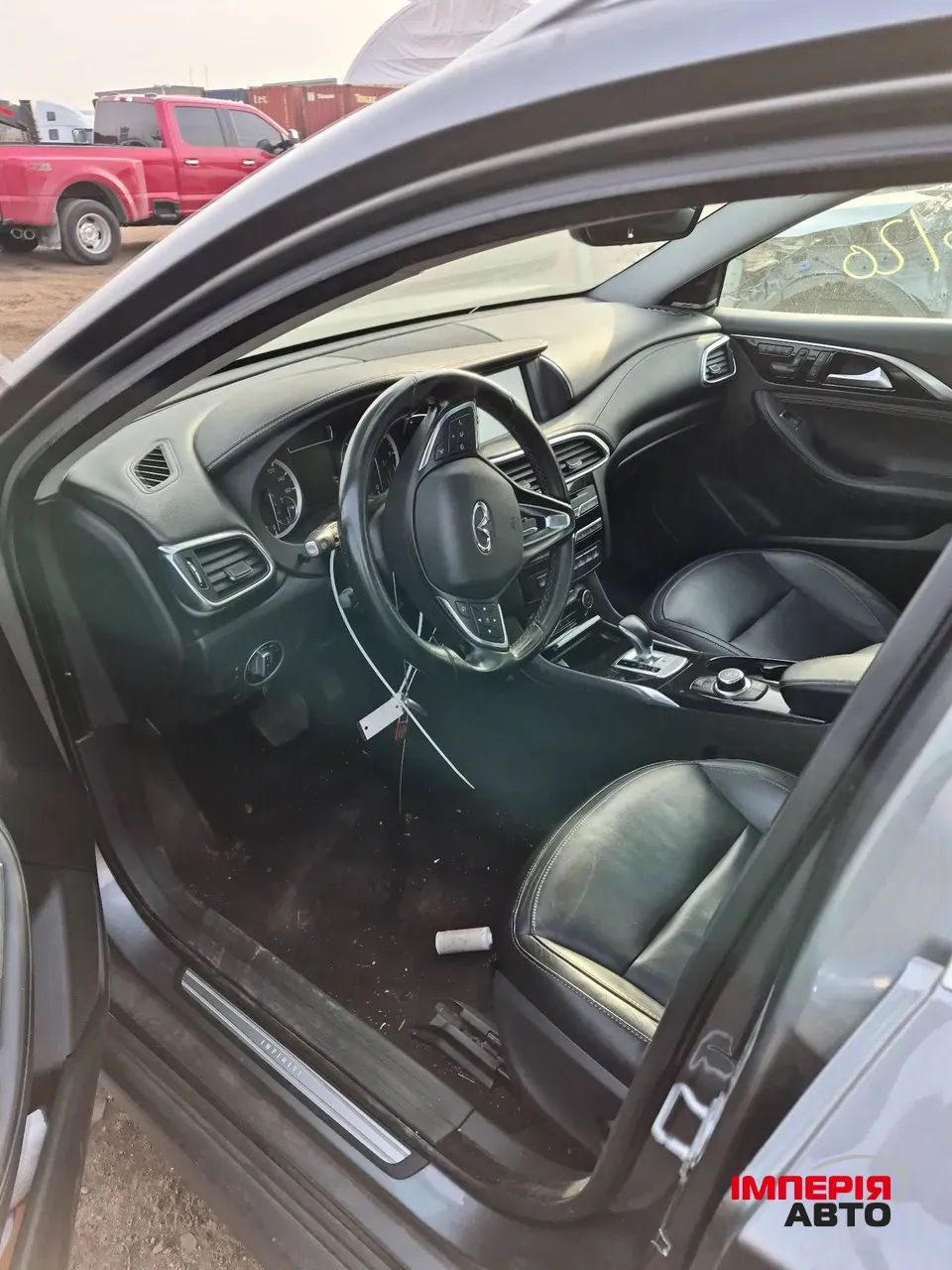Infiniti QX30 - фото 14