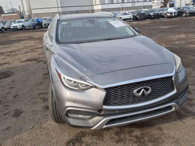 Infiniti QX30 - фото 5