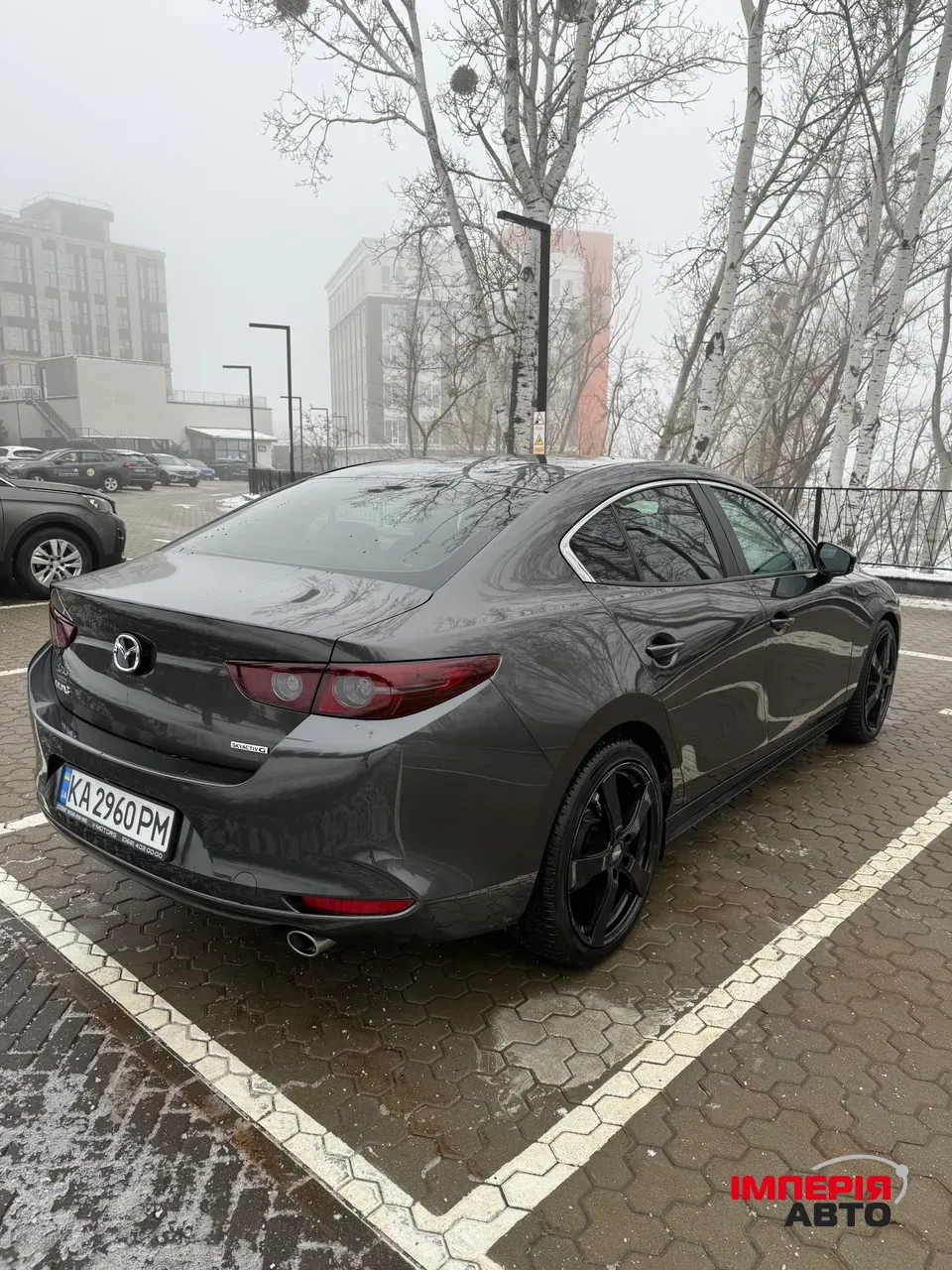 Mazda 3 - фото 8