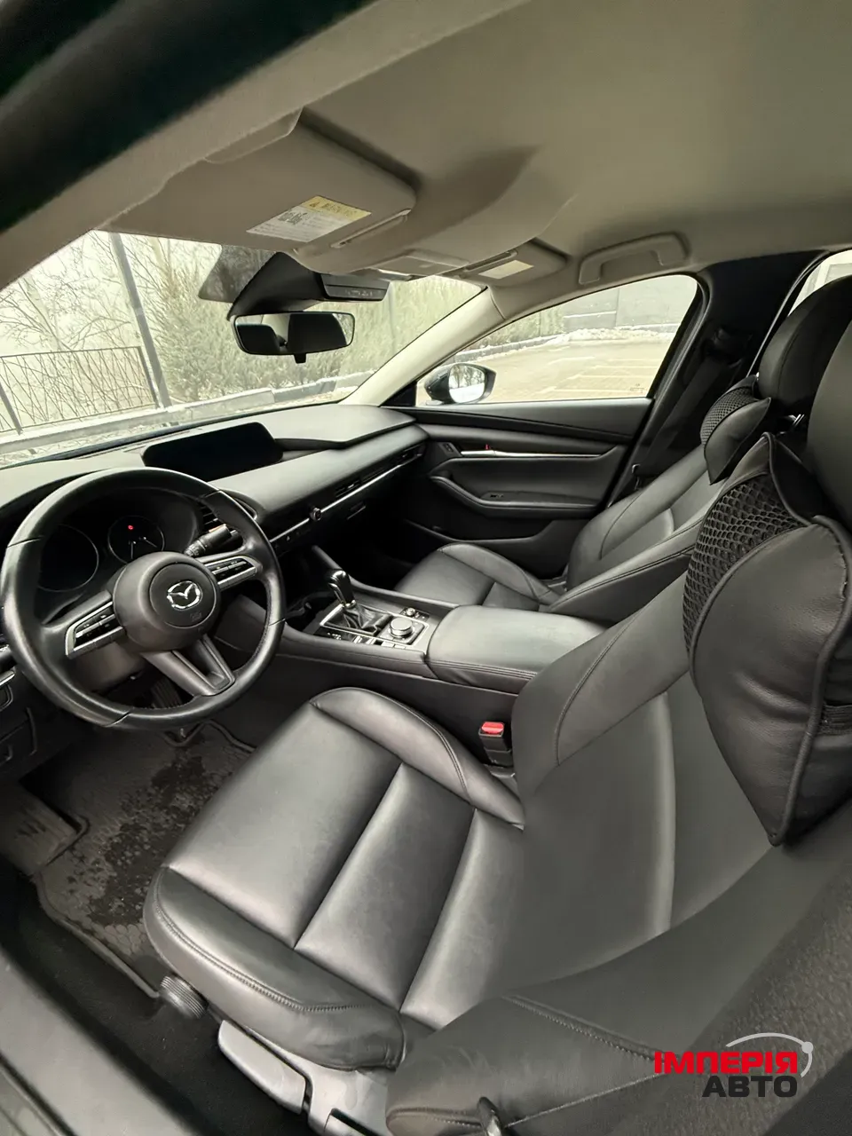 Mazda 3 - фото 15