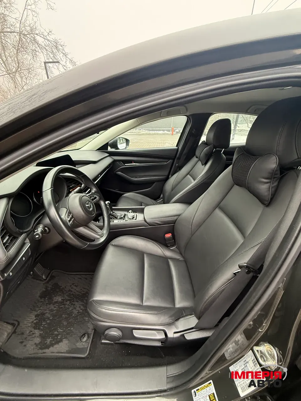 Mazda 3 - фото 16