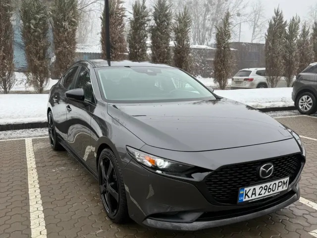 Mazda 3 - фото 3