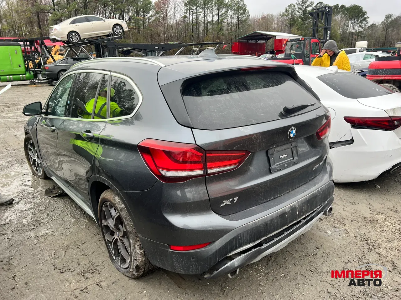 BMW X1 - фото 6