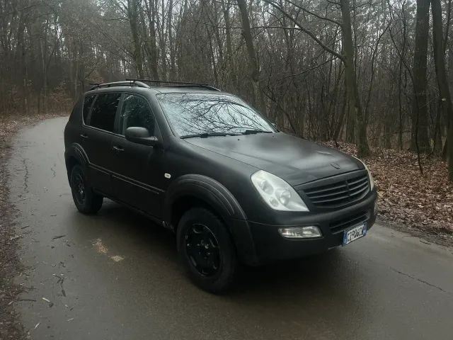 SsangYong Rexton - фото 2