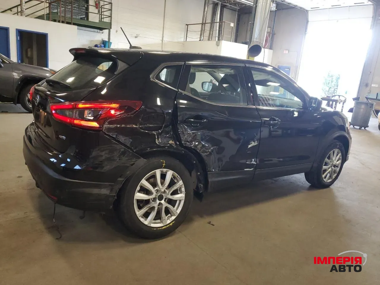 Nissan Rogue Sport - фото 3