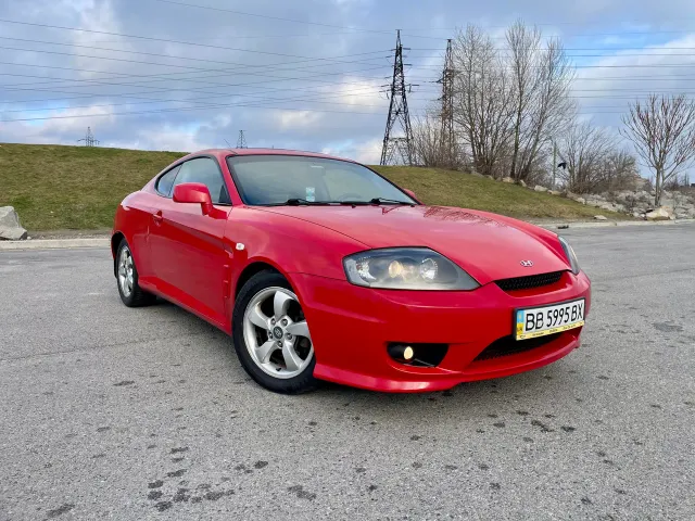 Hyundai Coupe - фото 1