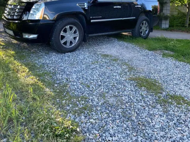 Cadillac Escalade - фото 4