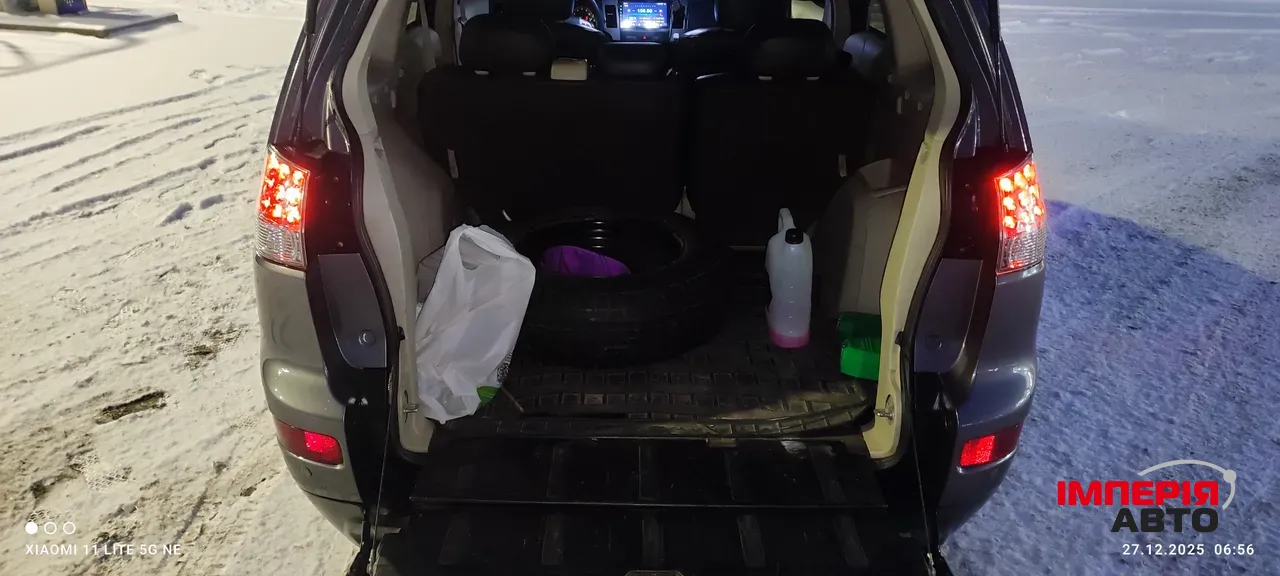 Mitsubishi Outlander - фото 7