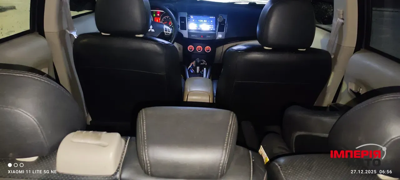 Mitsubishi Outlander - фото 6