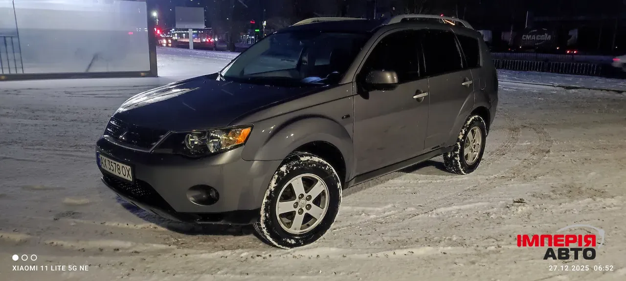 Mitsubishi Outlander - фото 17