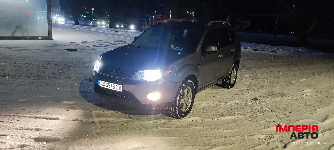 Mitsubishi Outlander - фото 8