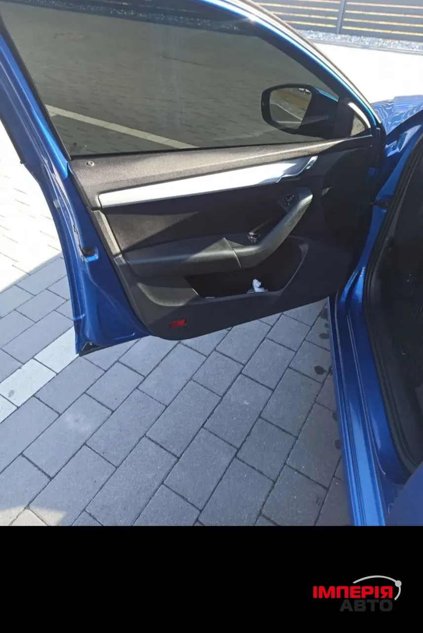 Skoda Octavia - фото 12