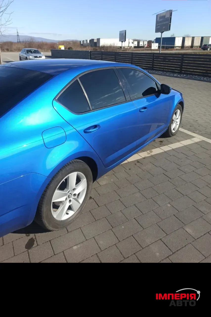 Skoda Octavia - фото 4