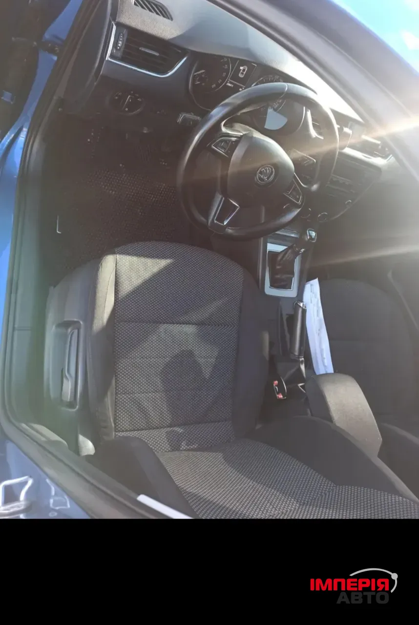 Skoda Octavia - фото 8