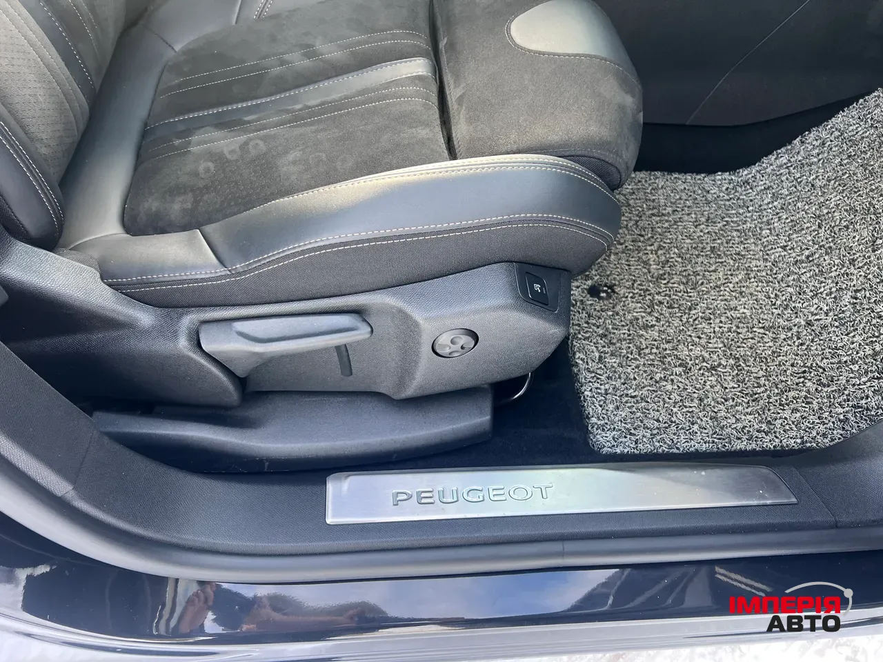 Peugeot 5008 - фото 30