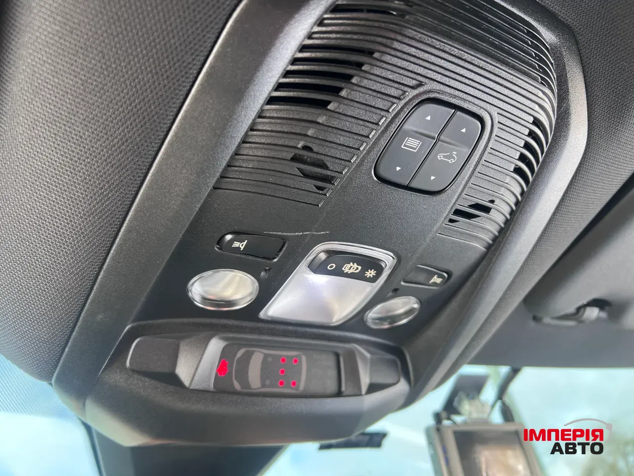 Peugeot 5008 - фото 45