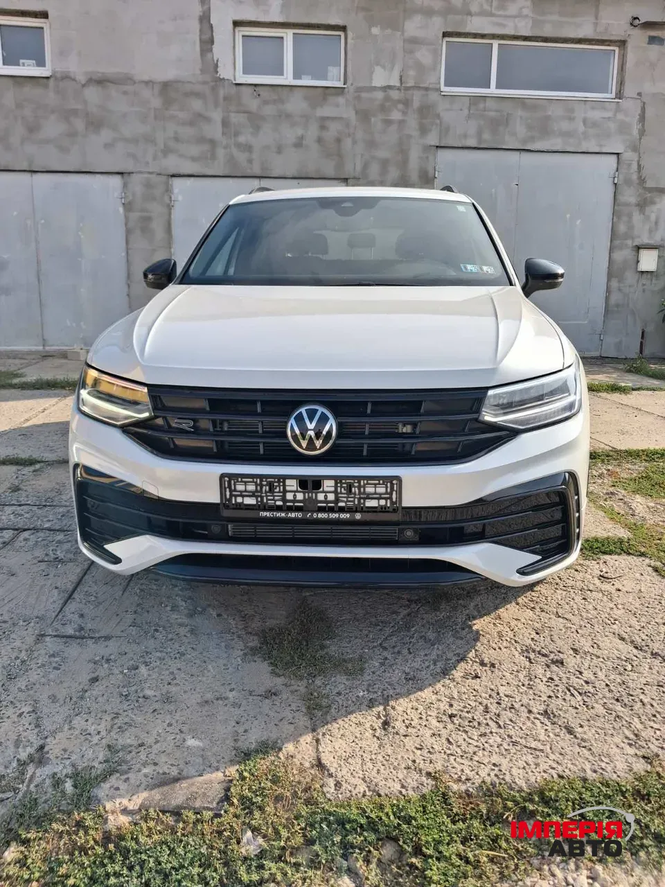 Volkswagen Tiguan R - фото 7