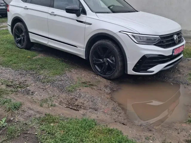 Volkswagen Tiguan R - фото 3