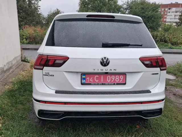 Volkswagen Tiguan R - фото 4