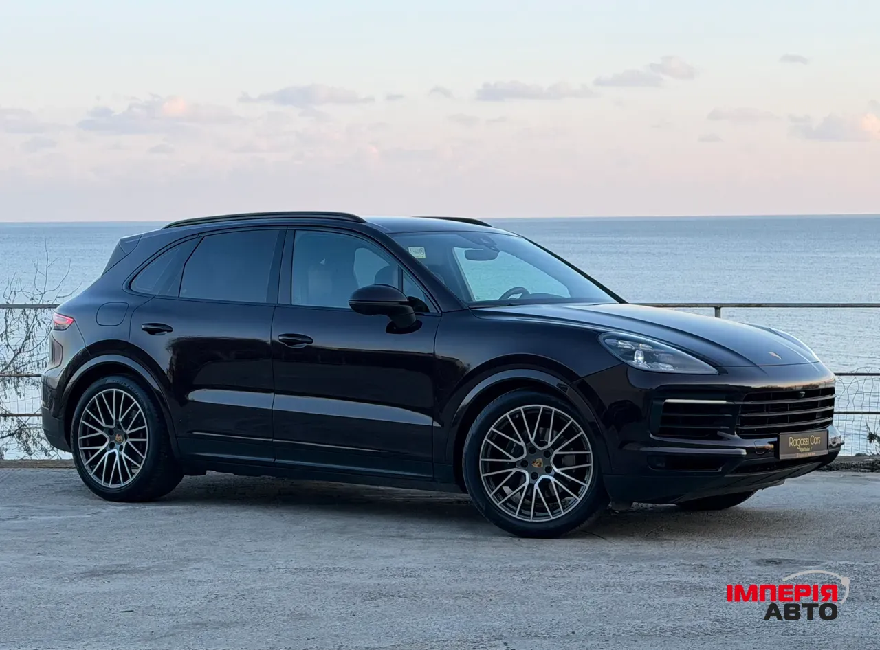 Porsche Cayenne - фото 3