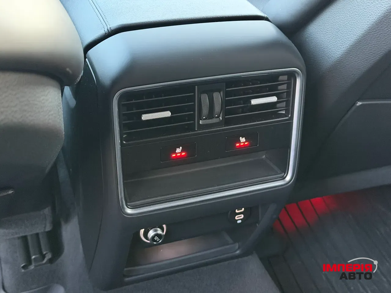 Porsche Cayenne - фото 18