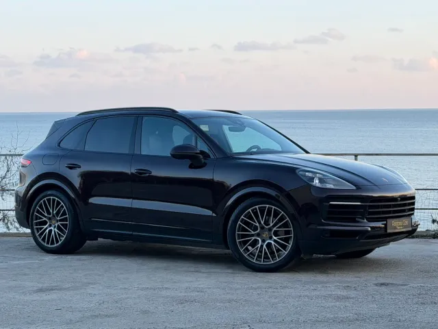 Porsche Cayenne - фото 3