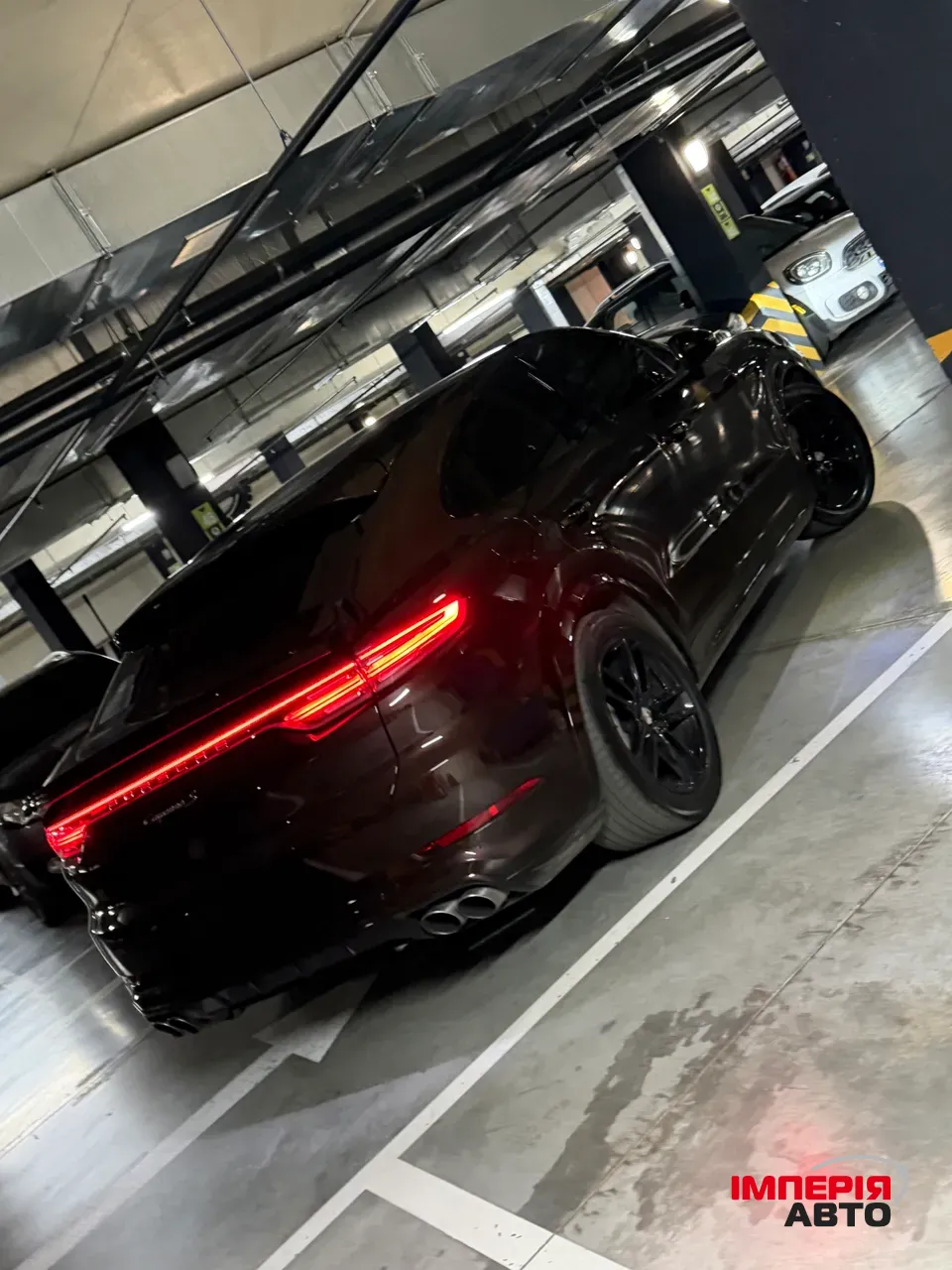 Porsche Cayenne - фото 1