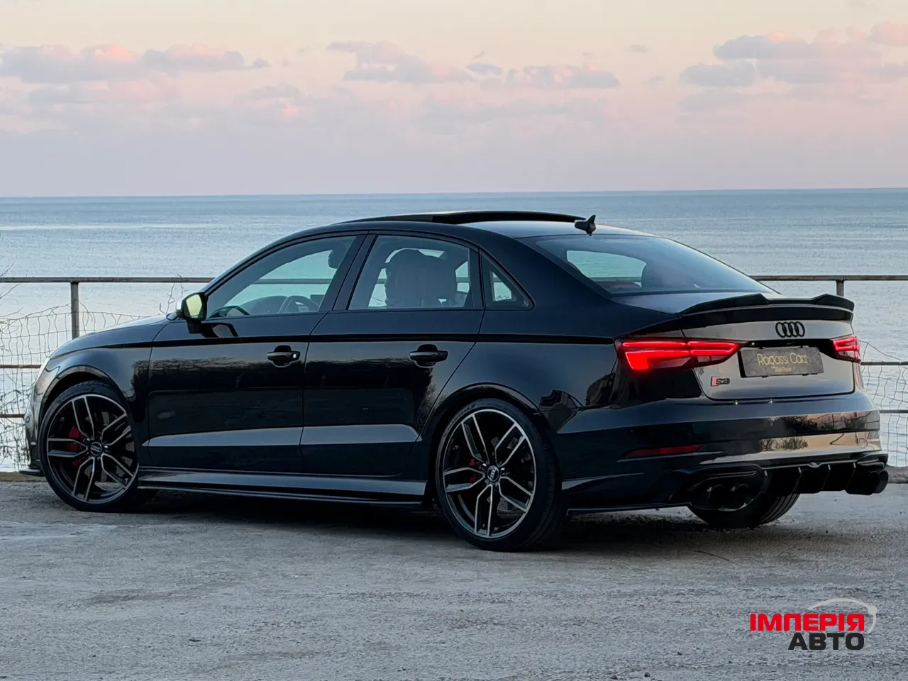 Audi S3 - фото 12