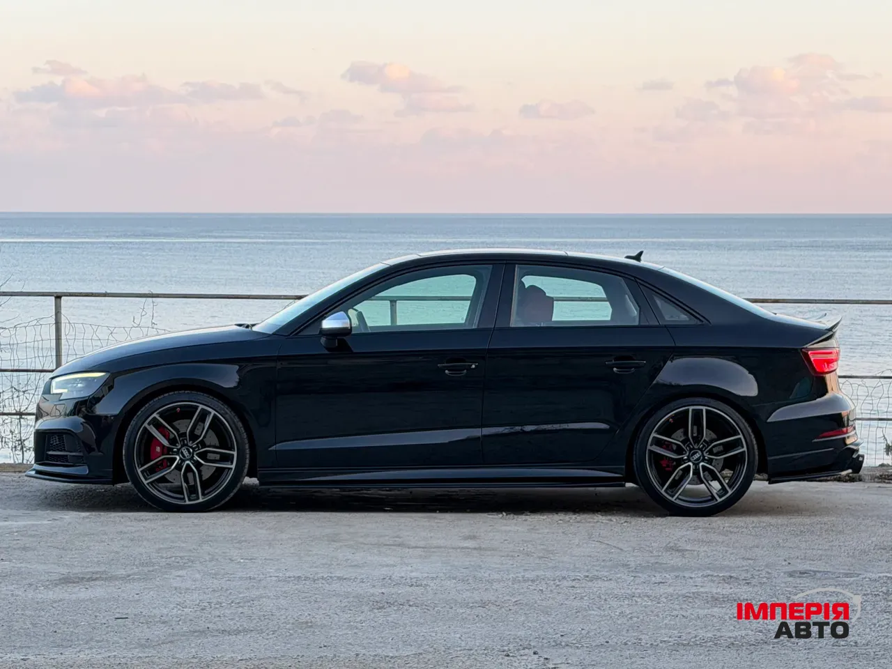 Audi S3 - фото 4