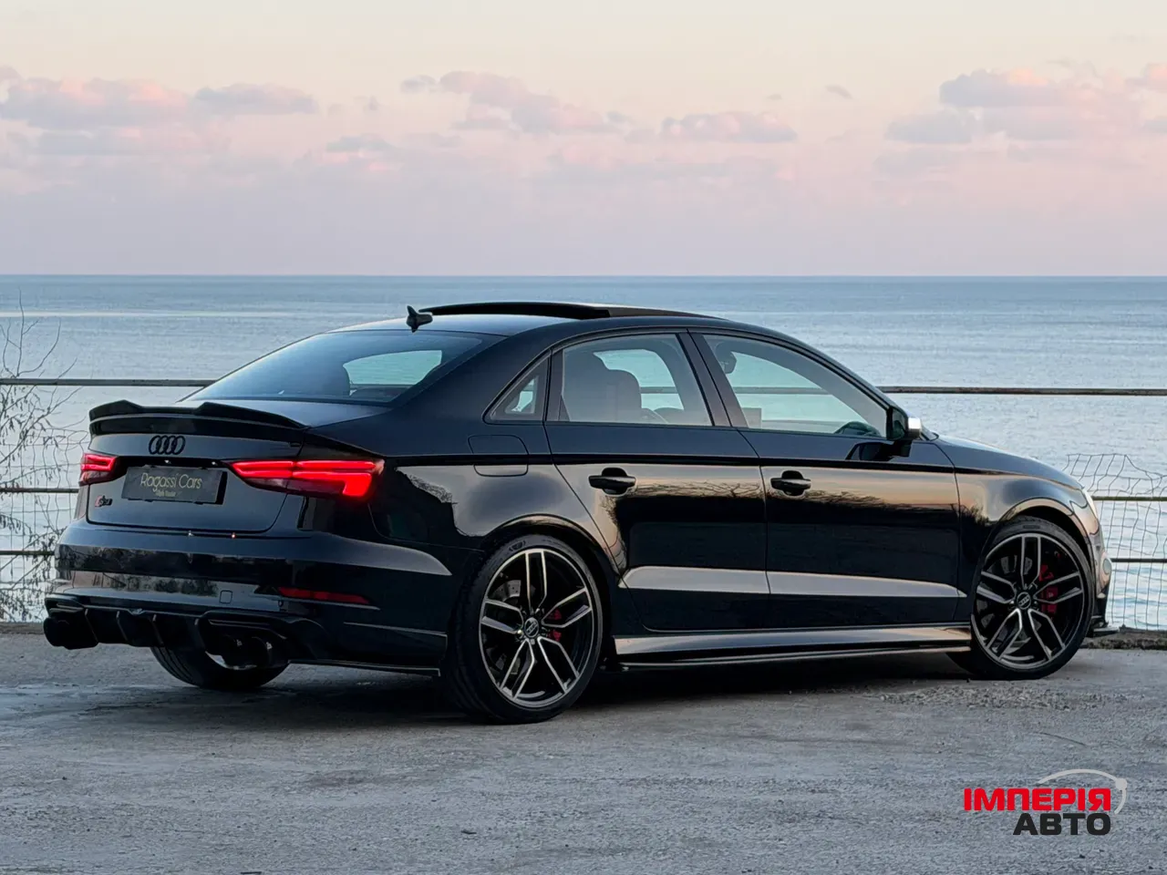 Audi S3 - фото 10