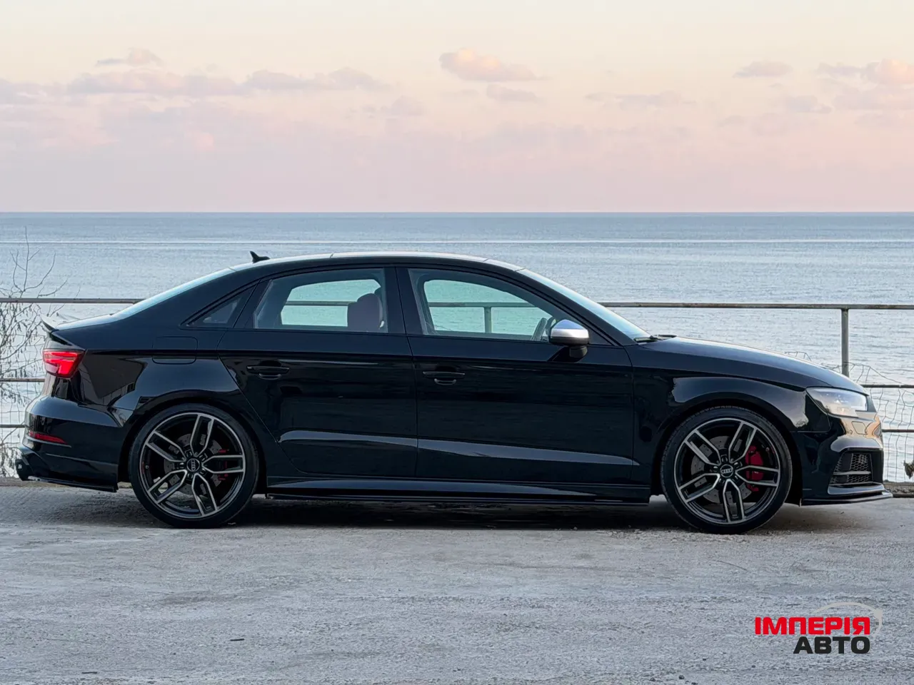 Audi S3 - фото 9