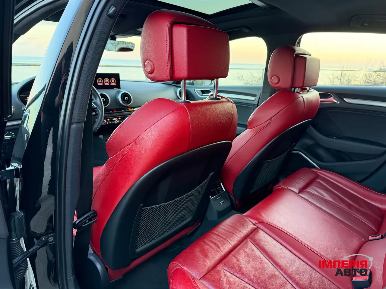 Audi S3 - фото 18