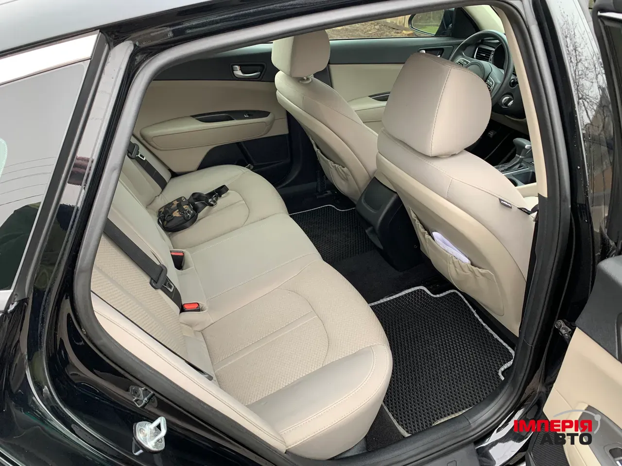 Kia Optima - фото 15