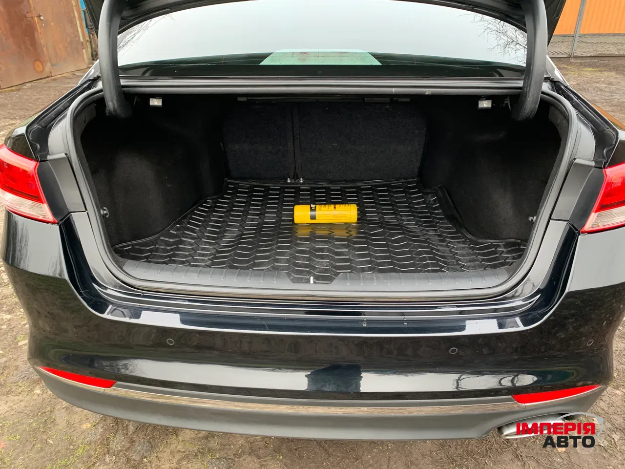 Kia Optima - фото 19