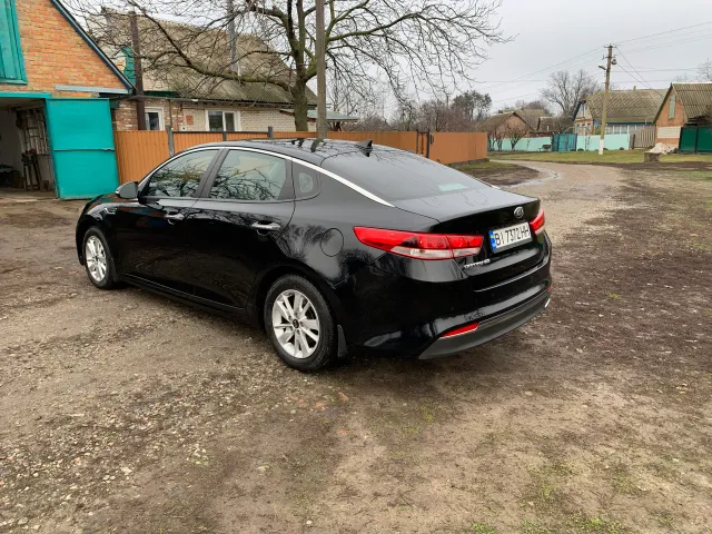 Kia Optima - фото 3