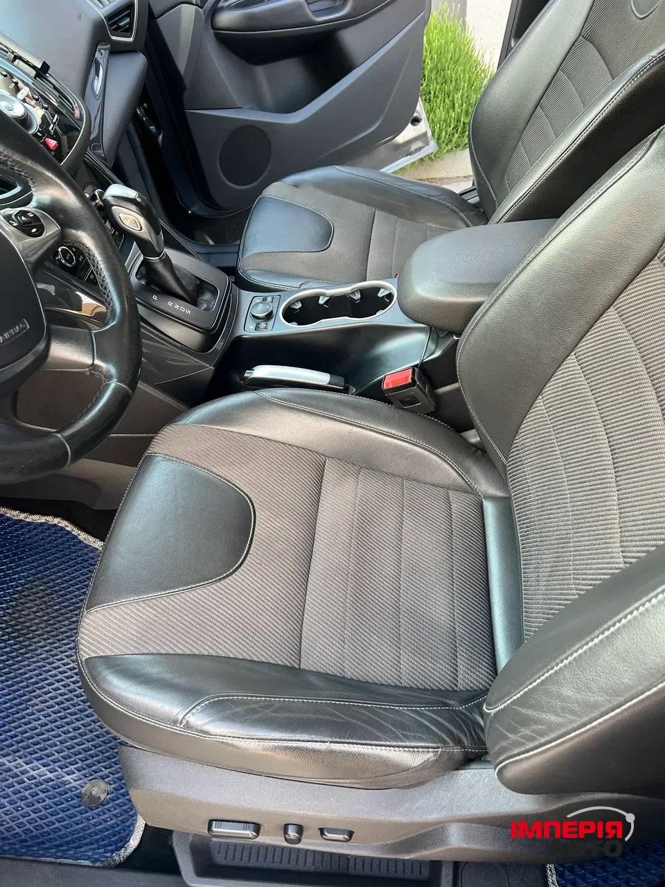 Ford Kuga - фото 11