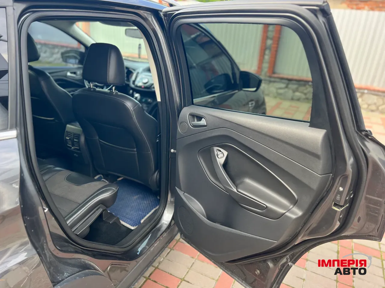 Ford Kuga - фото 9