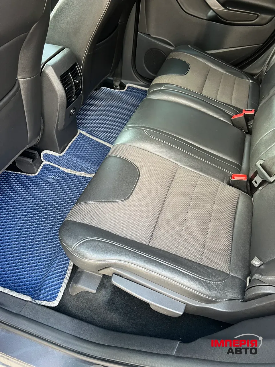 Ford Kuga - фото 13