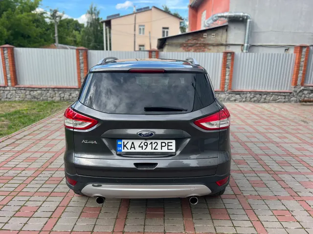 Ford Kuga - фото 5