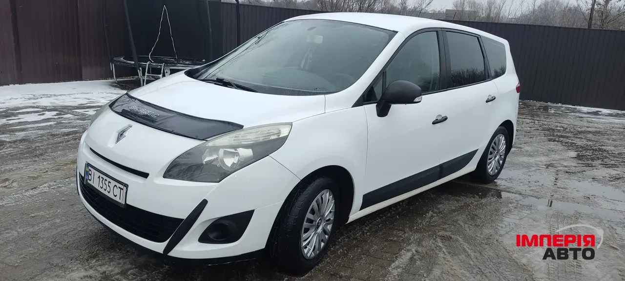 Renault Megane - фото 3